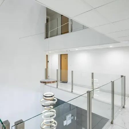 Apartamento 2br & 2balcony By Nw Budapest