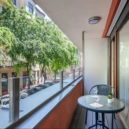 2br & 2balcony By Nw *