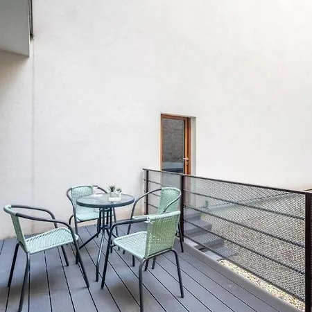 Apartament 2br & 2balcony By Nw *
