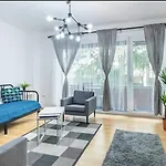2br & 2balcony By Nw *