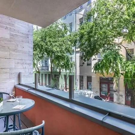 2br & 2balcony By Nw Budapeşte