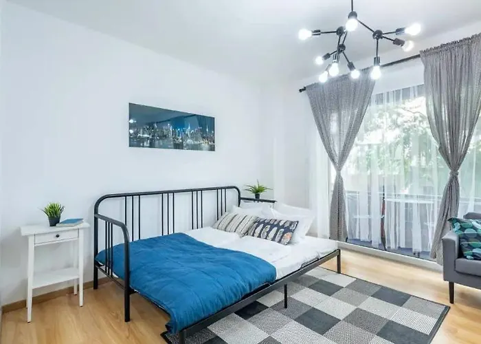 2br & 2balcony By Nw