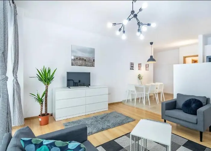 Apartament 2br & 2balcony By Nw *