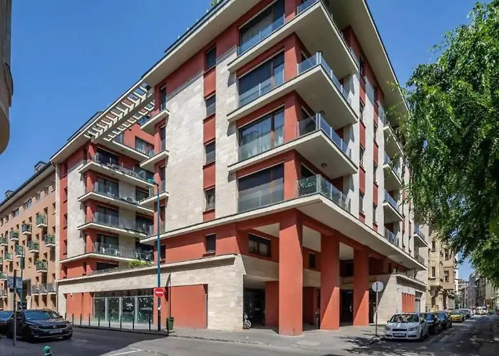 2br & 2balcony By Nw *