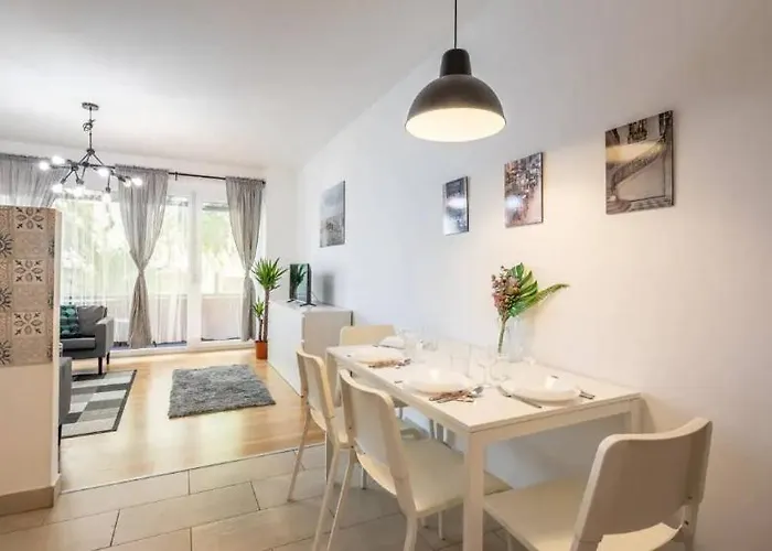 Apartament 2br & 2balcony By Nw